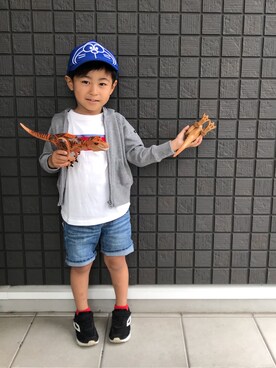 「Moujonjon（ムージョンジョン）のアイテム（Tシャツ/カットソー）」を使った、☁︎•ꇵ͒•`s☺︎+sa*॰¨̮さん（キッズ・100cm）の夏コーディネート