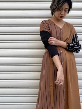 「OSMOSIS（オズモーシス）のアイテム（シャツワンピース）」を使った、uca.さん（レディース・163cm）の秋コーディネート
