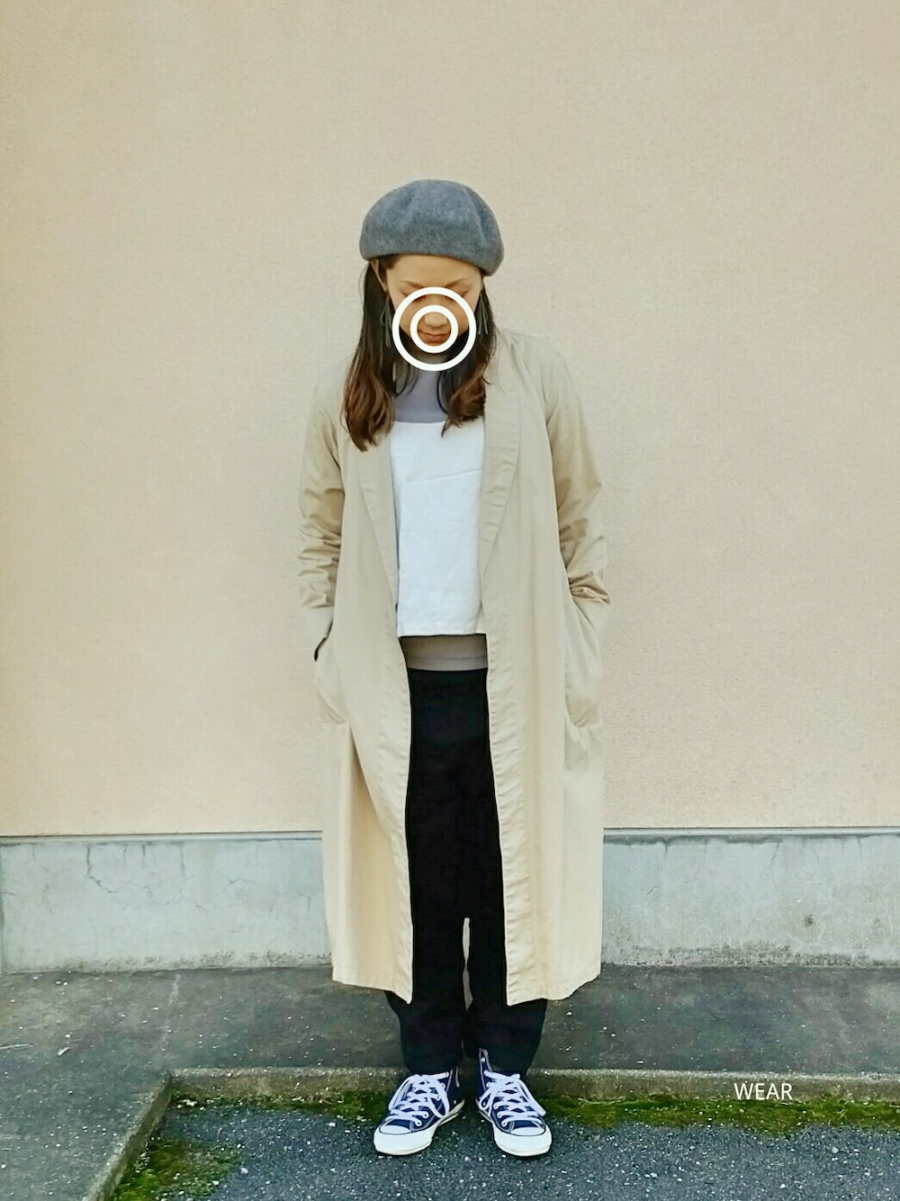 「ニコアンド、ベレー帽、冬コーデ、スニーカーコーデ、converse、パンツスタイル、スニーカー女子、マタニティ、シンプル、シンプルコーデ」｜「niko and...の起毛綿麻カツラギユルパンツ【niko and...】（その他パンツ、ブルー系）」を使った、siii.Hさん（レディース・156cm）の冬コーディネートの1枚目の写真