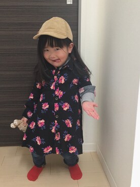 「OLD NAVY（オールドネイビー）のアイテム（キャップ、ベージュ系）」を使った、しづくさん（キッズ・80cm）の冬コーディネート
