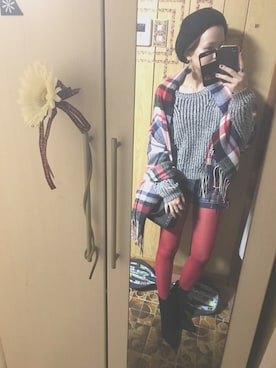 「赤タイツ」｜mina.minさん（レディース・155cm）の冬コーディネート