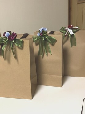 「CHARLES & KEITH（チャールズ & キース）のアイテム（財布/小物）」を使った、mina.minさん（レディース・155cm）の春コーディネート