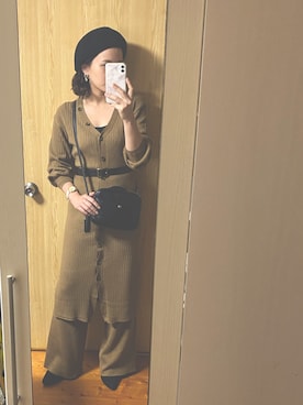 「ママカジュアル」｜「アイテム（ハンチング/ベレー帽）」を使った、mina.minさん（レディース・155cm）の冬コーディネート