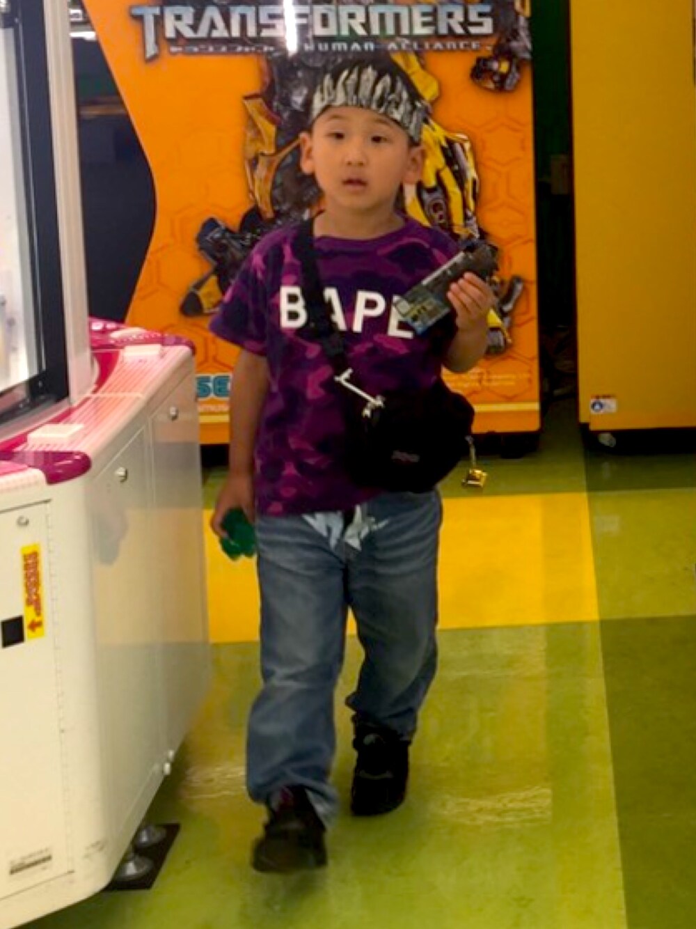 「Bape、ジャンスポーツ、jansport、airjordan8、NIKE、Jordan、NIGO®、キッズファッション、6歳、保育園」｜「A BATHING APEのアイテム（Tシャツ/カットソー、その他）」を使った、ryothedarthvaderさん（キッズ・120cm）の夏コーディネートの1枚目の写真