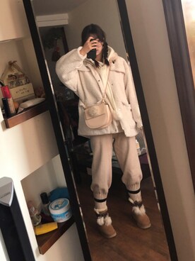 「Ttttyのアイテム（トップス、ベージュ系）」を使った、Tttttyさん（レディース）の冬コーディネート