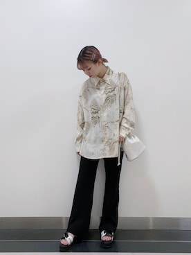 「ストリートカジュアル」｜「アイテム（スラックス）」を使った、まいてぃさん（レディース・157cm）の春コーディネート