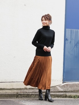 「NAVY（ネイビー）のアイテム（トップス）」を使った、マックハウスZOZOスタイリスト レディースさん（レディース・163cm）の冬コーディネート