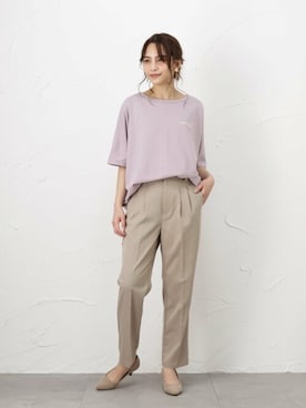 「CONVERSE（コンバース）のアイテム（Tシャツ/カットソー）」を使った、マックハウスZOZOスタイリスト レディースさん（レディース・163cm）の春コーディネート