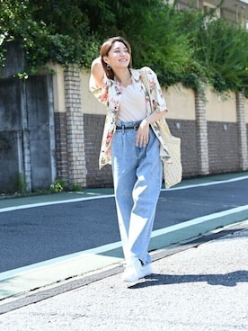 「NAVY（ネイビー）のアイテム（パンツ）」を使った、マックハウスZOZOスタイリスト レディースさん（レディース・163cm）の夏コーディネート