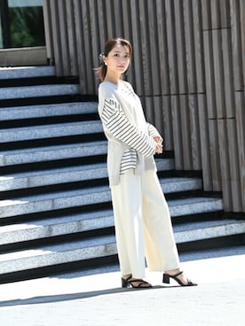 「NAVY（ネイビー）のアイテム（トップス）」を使った、マックハウスZOZOスタイリスト レディースさん（レディース・163cm）の秋コーディネート