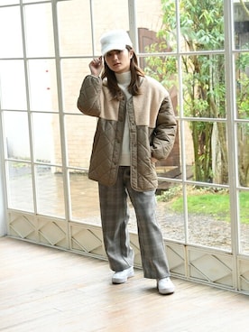 「アイテム（ノーカラーコート、ブラウン系）」を使った、マックハウスZOZOスタイリスト レディースさん（レディース・163cm）の冬コーディネート