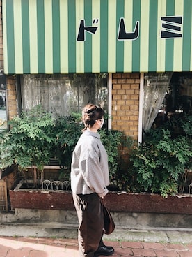 「大阪旅行」｜「アイテム（ブルゾン）」を使った、r I k oさん（レディース・148cm）の秋コーディネート