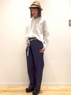 「dansko（ダンスコ）のアイテム」を使った、kitchen&garden新丸ビル店スタッフさん（レディース・155cm）の冬コーディネート