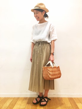 「Chaco（チャコ）のアイテム」を使った、kitchen&garden新丸ビル店スタッフさん（レディース・160cm）の春コーディネート