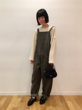 「apuntob（アプントビー）のアイテム」を使った、kitchen&garden新丸ビル店スタッフさん（レディース・155cm）の秋コーディネート