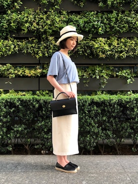 「mimi（ミミ）のアイテム」を使った、kitchen&garden新丸ビル店スタッフさん（レディース・156cm）の春コーディネート