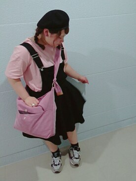 「PUNYUS（プニュズ）のアイテム（オールインワン・サロペット）」を使った、ASAMIさん（レディース・154cm）の秋コーディネート