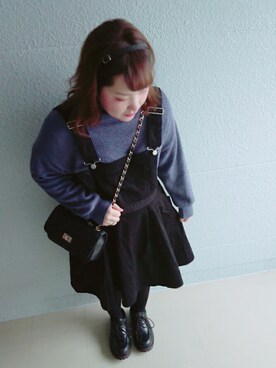 「PUNYUS（プニュズ）のアイテム（オールインワン・サロペット）」を使った、ASAMIさん（レディース・154cm）の冬コーディネート