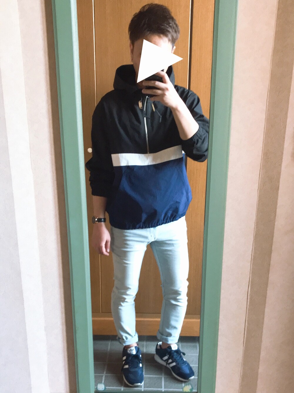「今日のコーデ、お洒落さんとつながりたい、デニムパンツ、低身長、GU、adidas」｜「GUのアイテム（トップス、ブルー系）」を使った、たくやさん（メンズ・166cm）の春コーディネートの1枚目の写真