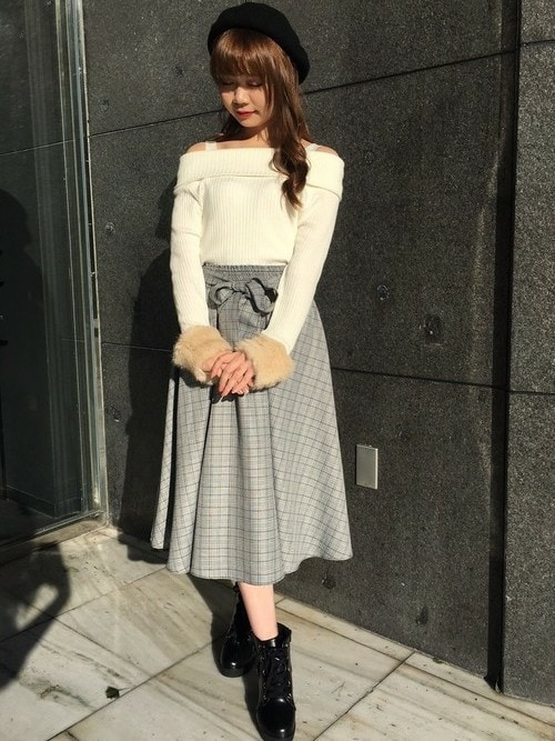 最も のぞき見 胸 袖 ファー ニット コーデ Projectxdevelopment Com