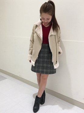 「シャギー」｜「アイテム（ムートンコート）」を使った、INGNI（イング）さん（レディース・150cm）の秋コーディネート