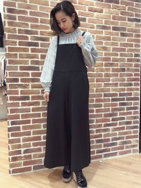 「INGNI（イング）のアイテム（オールインワン・サロペット）」を使った、INGNI（イング）さん（レディース・157cm）の冬コーディネート