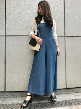 「INGNI（イング）のアイテム（オールインワン・サロペット）」を使った、INGNI（イング）さん（レディース・165cm）の春コーディネート