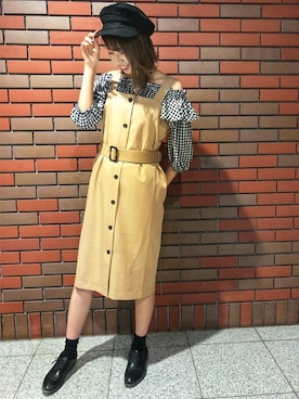 「袖ボリューム」｜「アイテム（ジャンパースカート）」を使った、INGNI（イング）さん（レディース・164cm）の春コーディネート