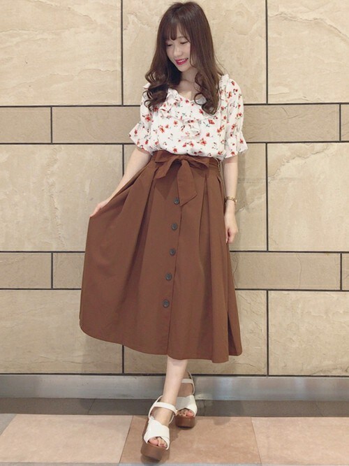 Ingni イング Ingni サントムーン柿田川 Ingniのtシャツ カットソーを使ったコーディネート Wear