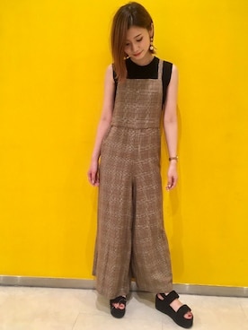 「INGNI（イング）のアイテム（オールインワン・サロペット）」を使った、INGNI（イング）さん（レディース・157cm）の夏コーディネート