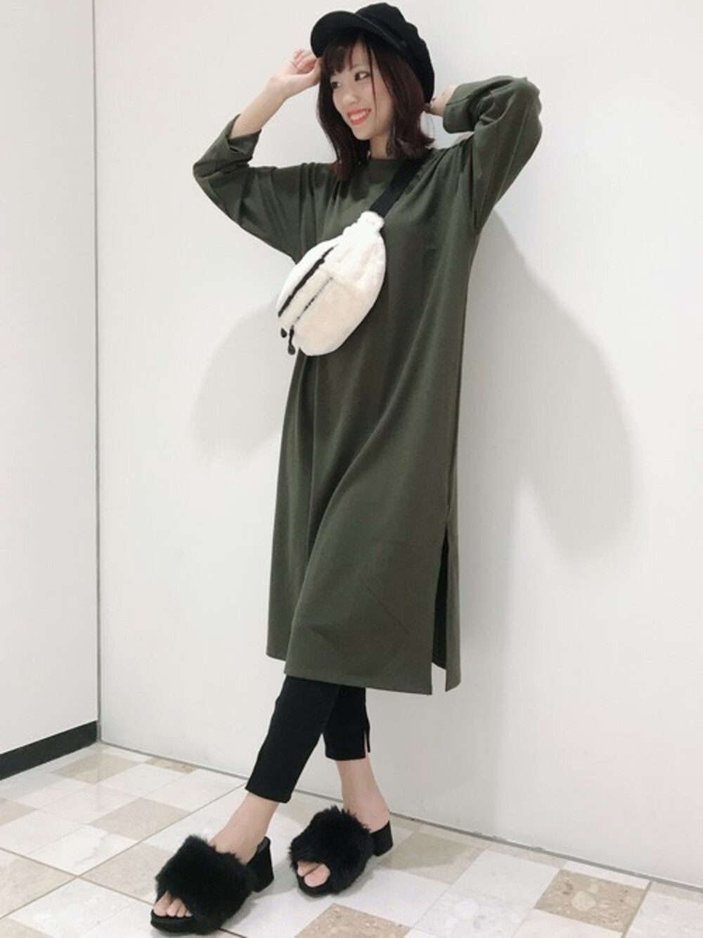 INGNIのボディバッグ/ウエストポーチ（ホワイト系）を使った人気