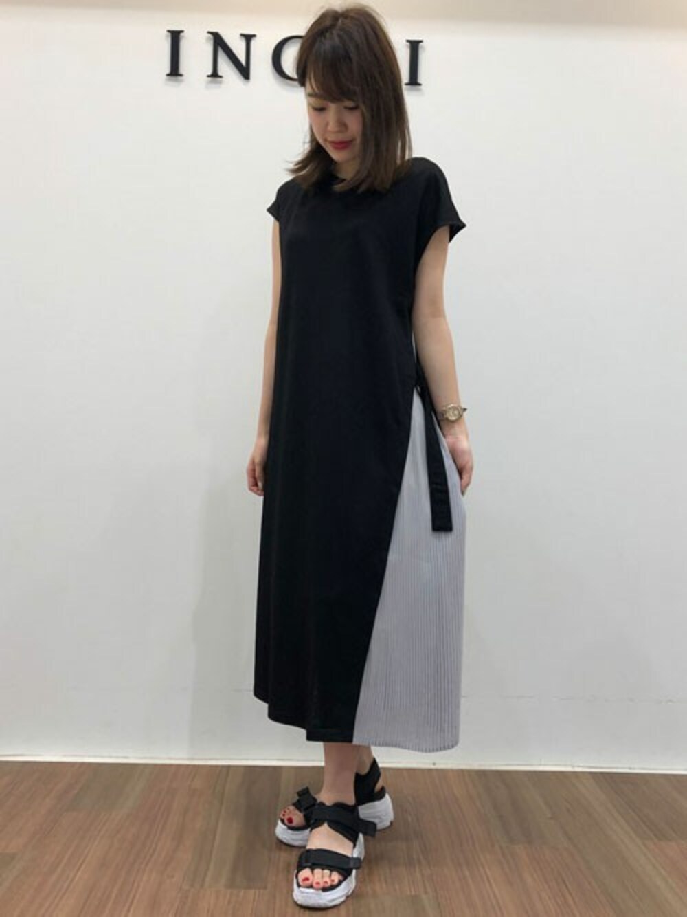 INGNI イング 接触冷感サイドプリーツワンピース 新品 サイドプリーツワンピース 接触冷感サイドプリーツ／ワンピース｜INGNI