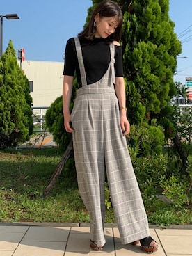「INGNI（イング）のアイテム（オールインワン・サロペット）」を使った、INGNI（イング）さん（レディース・157cm）の夏コーディネート