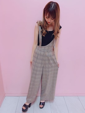 「INGNI（イング）のアイテム（オールインワン・サロペット）」を使った、INGNI（イング）さん（レディース・161cm）の秋コーディネート