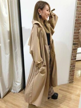 「コーディネート」｜「アイテム（トレンチコート）」を使った、INGNI（イング）さん（レディース・158cm）の秋コーディネート