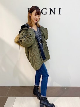 「コーディネート」｜「アイテム（ミリタリージャケット）」を使った、INGNI（イング）さん（レディース・163cm）の冬コーディネート