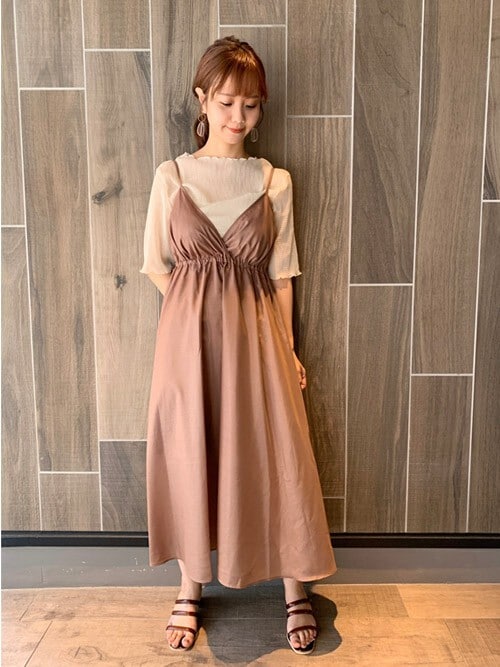 INGNI（イング）さんの「シアープリーツクルーネック／キャミSET（allamanda）」を使ったコーディネート