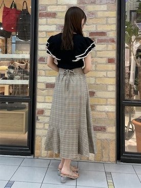 「Allamanda（アラマンダ）のアイテム（ニット/セーター）」を使った、INGNI（イング）さん（レディース・158cm）の秋コーディネート