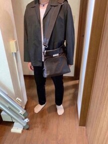 AURALEEのノーカラージャケットを使った人気ファッション