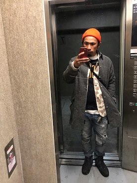 「ZARA（ザラ）のアイテム（デニムパンツ、ブルー系）」を使った、Ejさん（メンズ・170cm）の冬コーディネート
