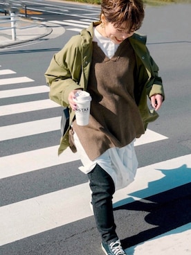 「ニットベスト」｜「アイテム（モッズコート）」を使った、naraさん（レディース・152cm）の冬コーディネート