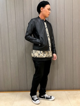 「tk.TAKEO KIKUCHI」｜「アイテム（ライダースジャケット）」を使った、tk.TAKEOKIKUCHI高槻阪急さん（メンズ・168cm）の秋コーディネート