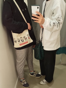 「niko and...（ニコアンド）のオリジナルアソートキルトショルダーバッグ（ショルダーバッグ）」を使った、くみさん（レディース・158cm）の春コーディネート