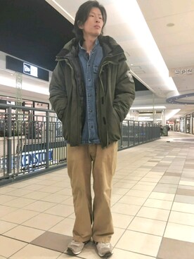 「AVIREX（アヴィレックス）のアイテム（カバーオール）」を使った、SASAMURAさん（メンズ・175cm）の冬コーディネート