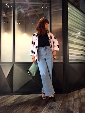「デニムから始まったライフスタイルブランド」｜「アイテム（その他アウター）」を使った、assaさん（レディース・160cm）の春コーディネート