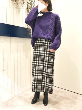 「hunch（ハンチ）のアイテム（トップス）」を使った、pullffy イオンモール福津店さん（レディース・170cm）の秋コーディネート