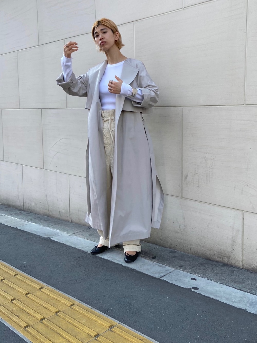 BLACK BY MOUSSY◆ノーカラードレープトレンチコート BLACK BY MOUSSY（ブラックバイマウジー）の「no collar drape