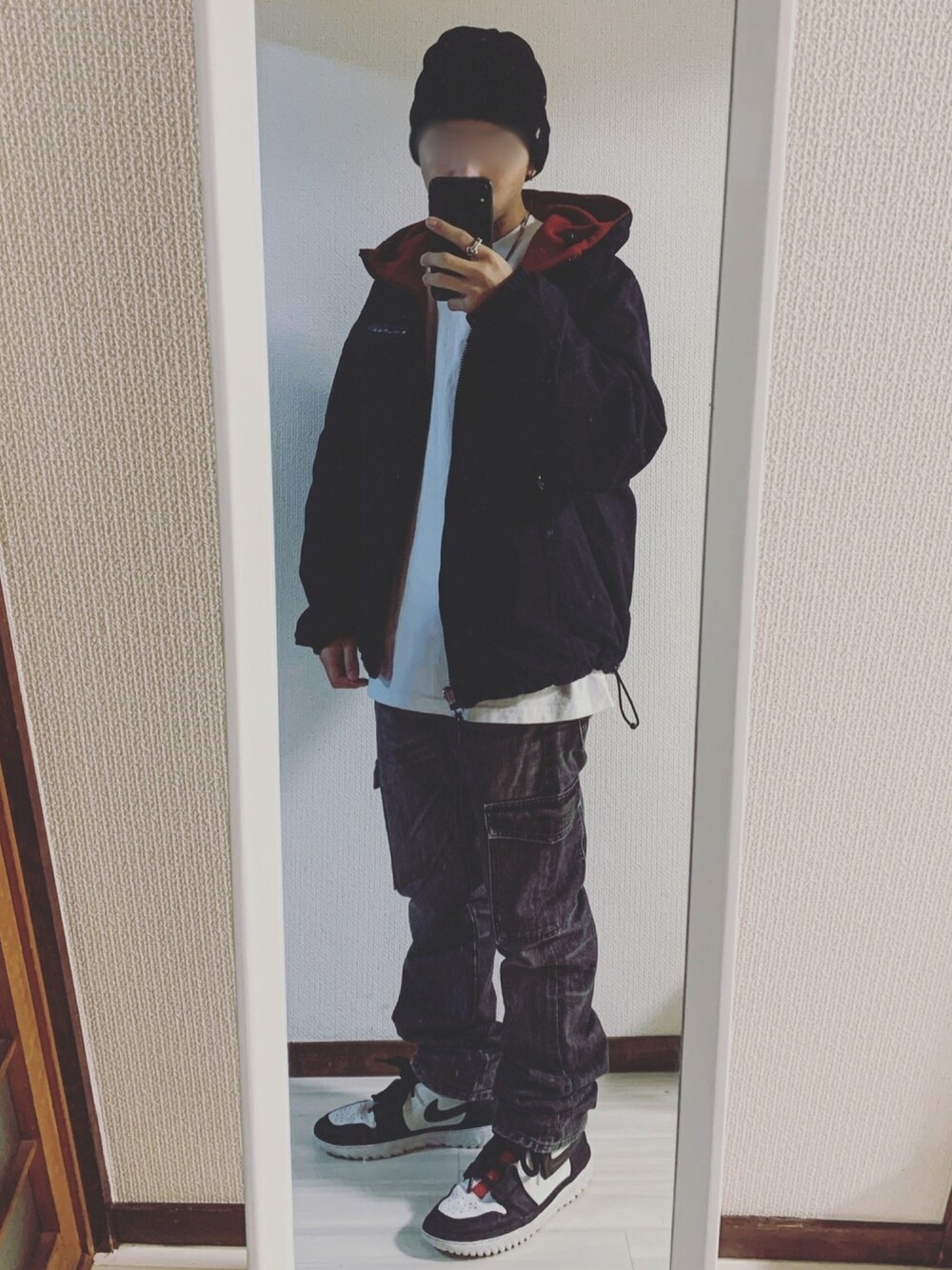「お洒落さんとつながりたい、古着MIX、古着コーデ、TOMMY HILFIGER、NEIGHBORHOOD、デニムパンツ、相互フォロー、春、いいね、save、フォローお願いします🤑、ストリート」｜「TOMMY HILFIGERのアイテム（ジャケット/アウター、ブラック系）」を使った、鮫ハダさん（メンズ・168cm）の冬コーディネートの1枚目の写真