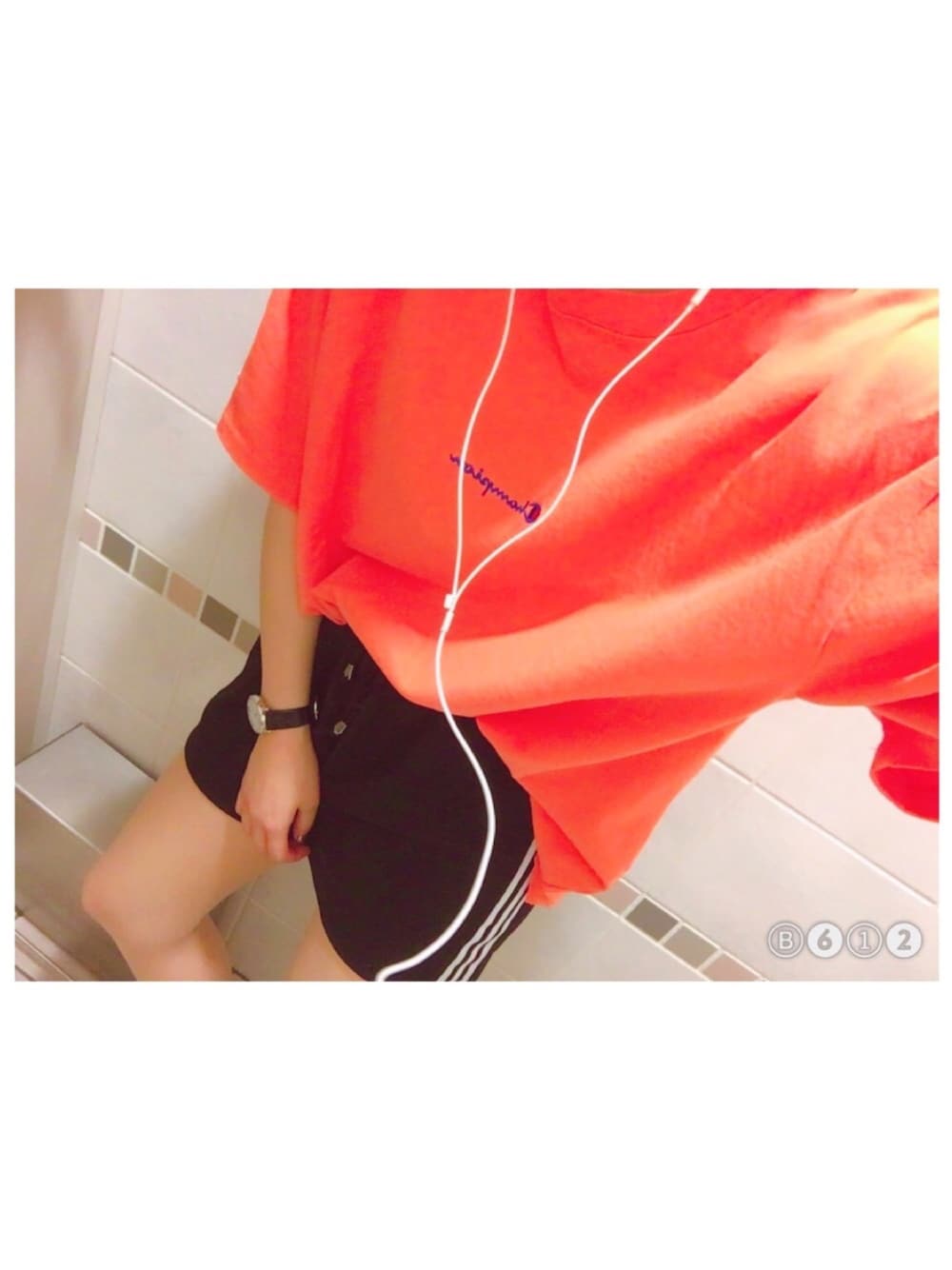 「休日スタイル」｜「Championの＜Champion＞カットオフTシャツ（Tシャツ/カットソー、オレンジ系）」を使った、バラバラさん（レディース・158cm）の夏コーディネートの1枚目の写真