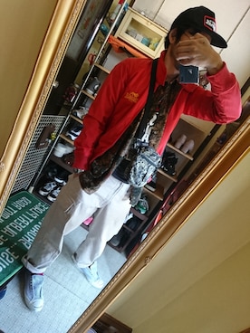 「LONSDALE（ロンズデール）のアイテム」を使った、Akiさん（メンズ・176cm）の春コーディネート